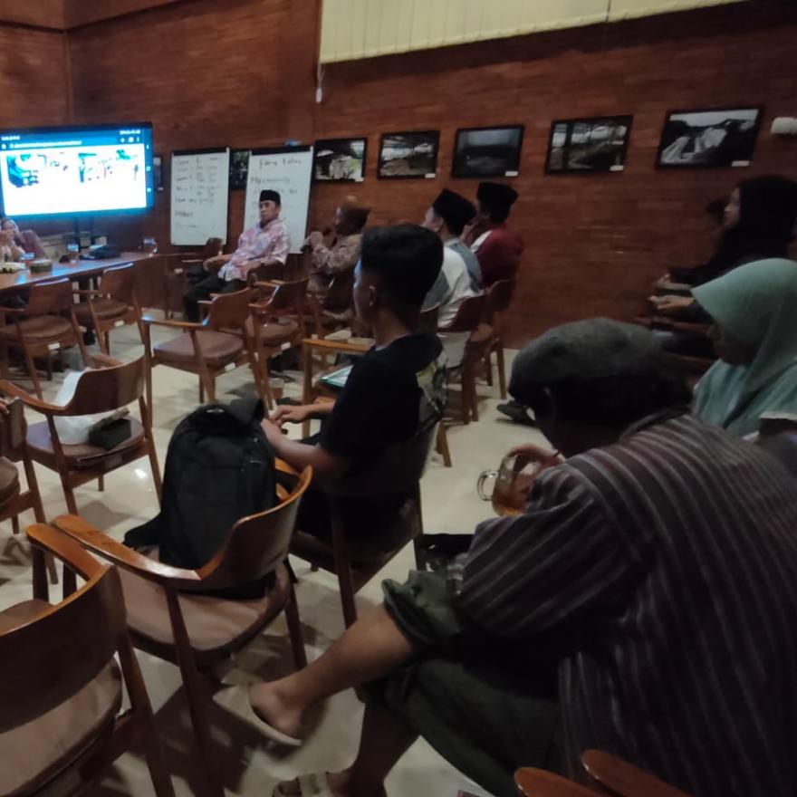 Rapat Akhir BUMKal